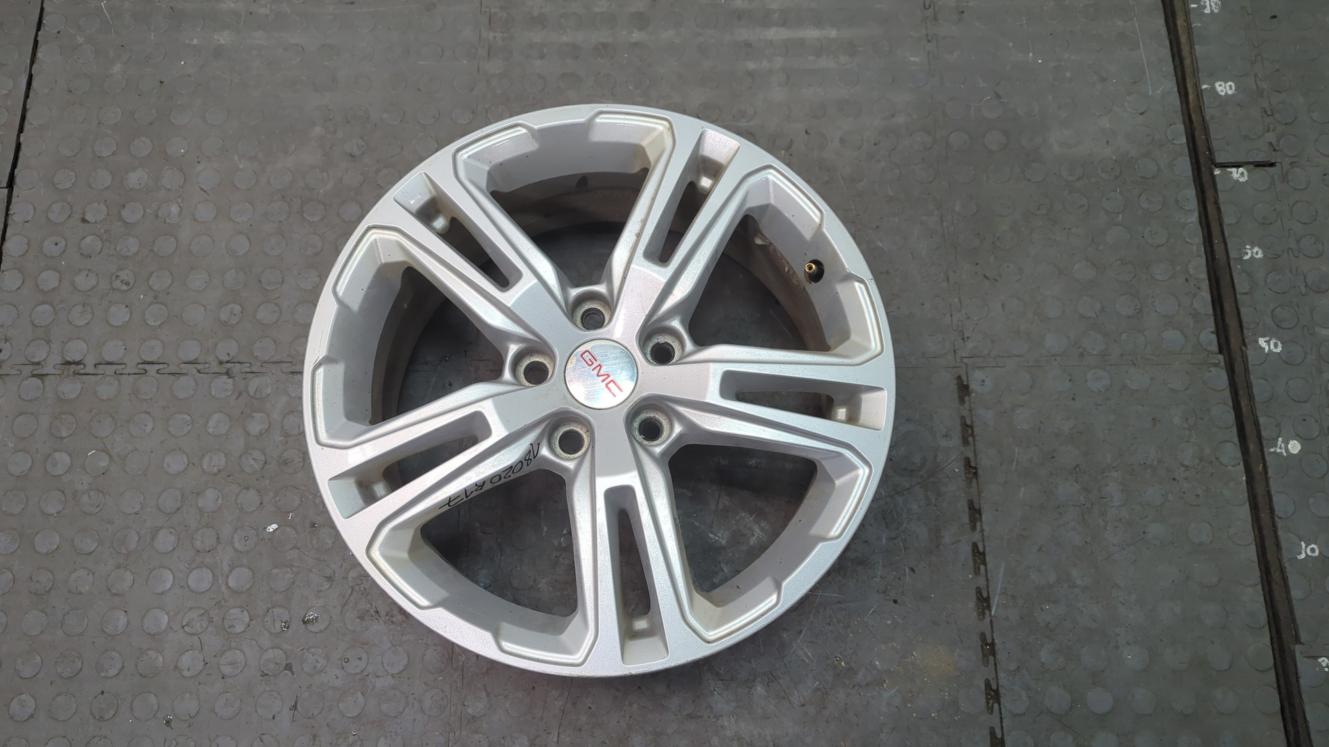 Диск колесный литой легкий сплав