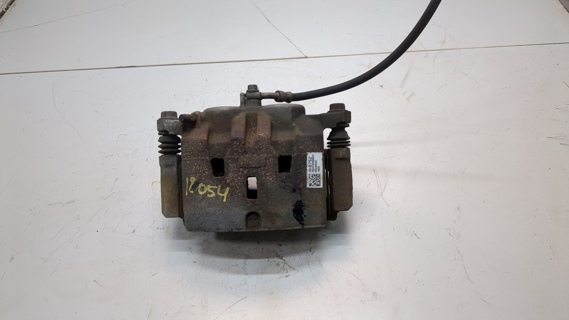 Суппорт передний правый