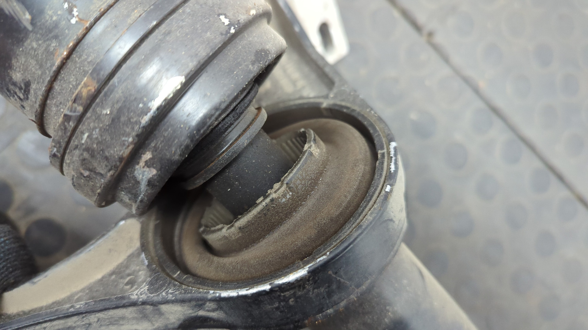 Вал карданный задний