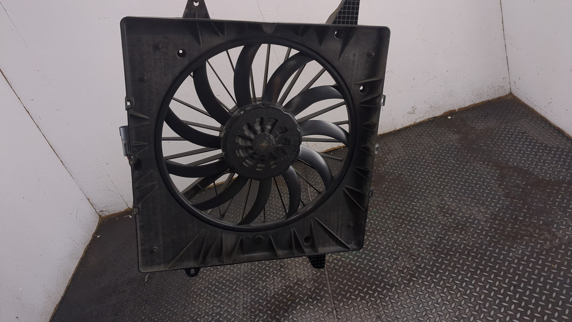 Вентилятор радиатора