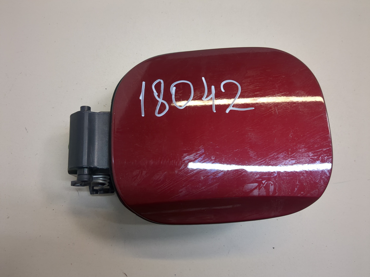 Лючок бензобака