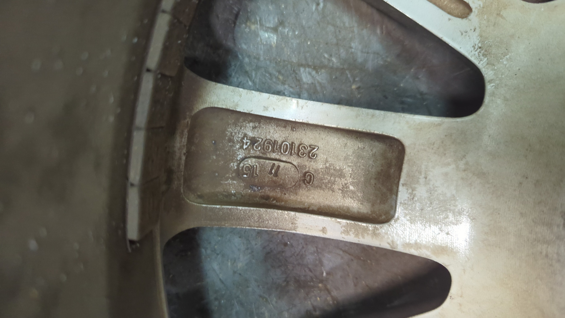 Диск колесный литой легкий сплав