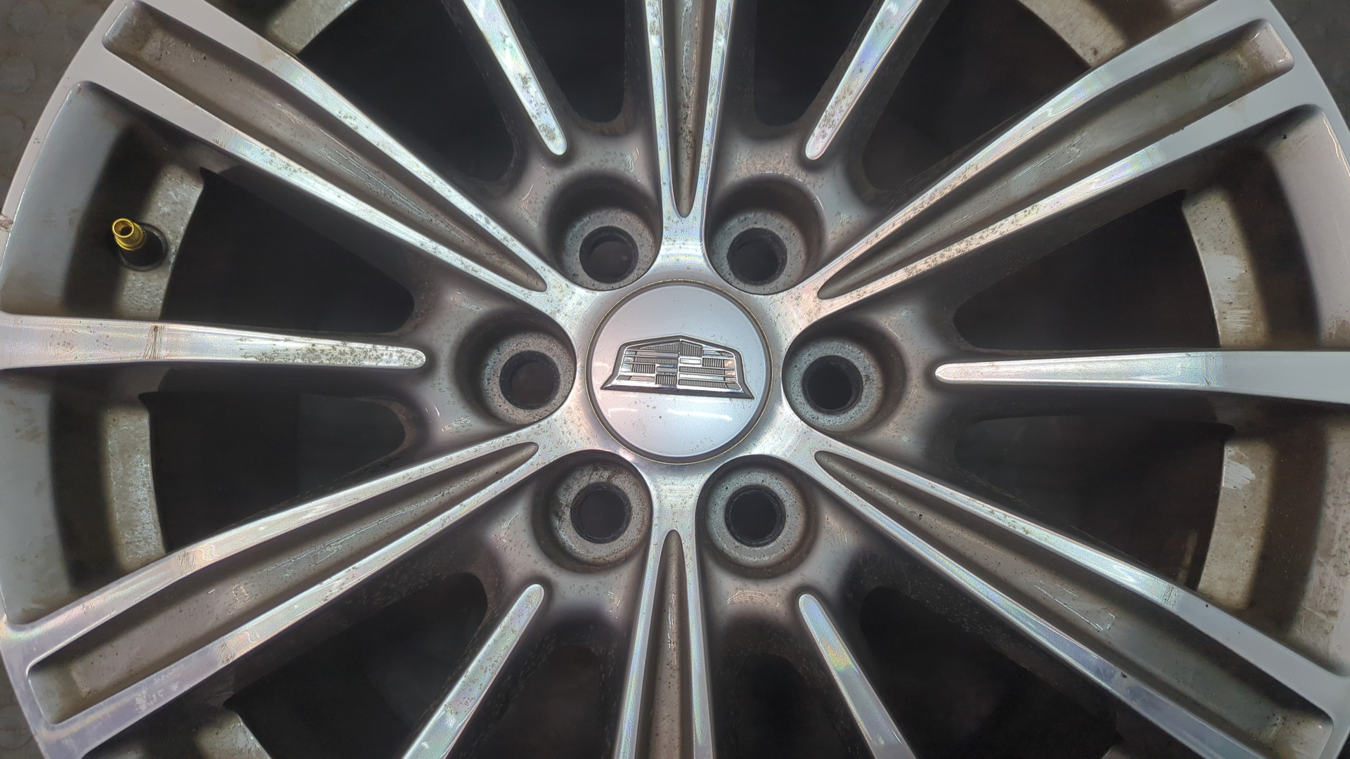 Диск колесный литой легкий сплав