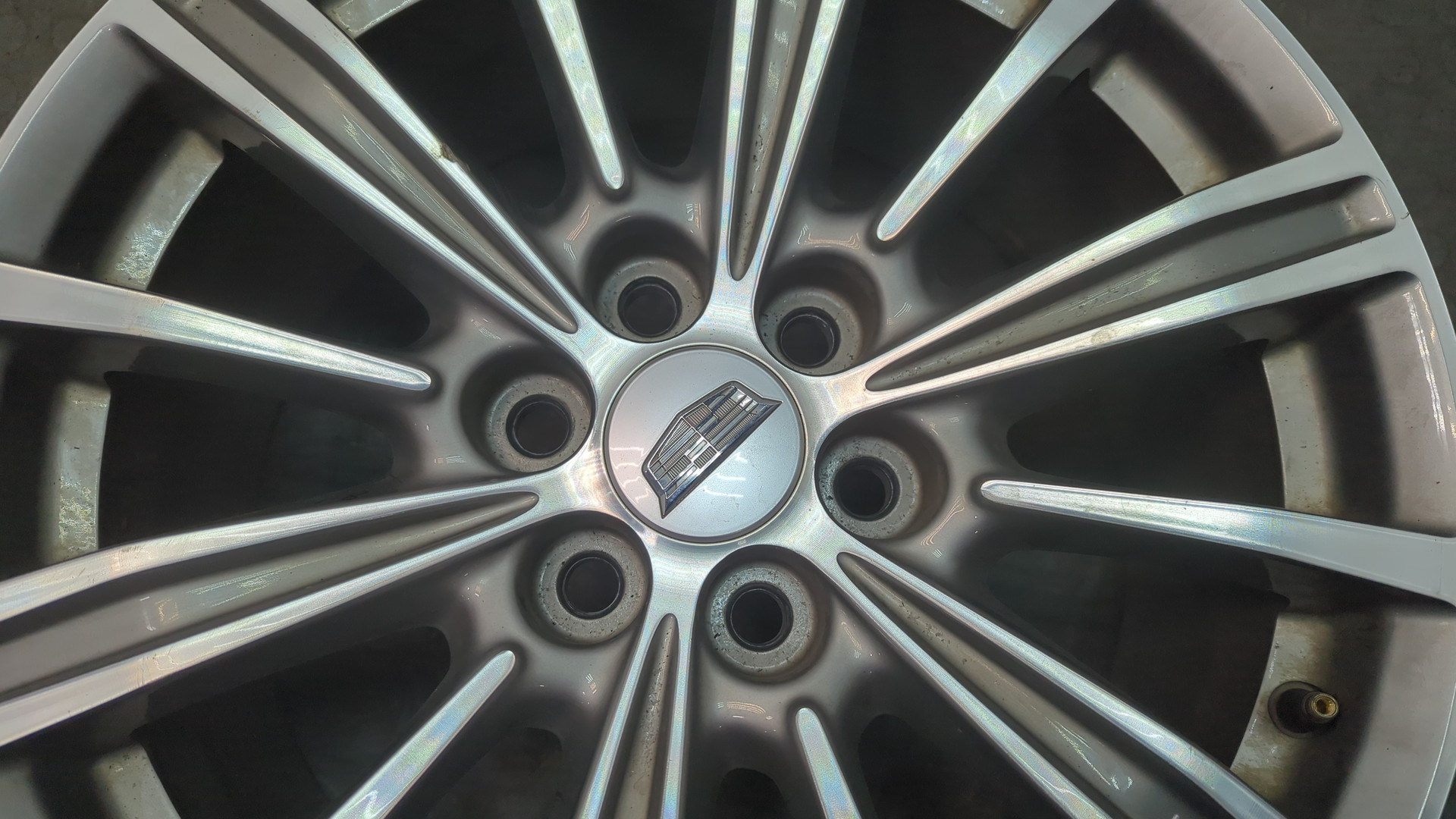 Диск колесный литой легкий сплав