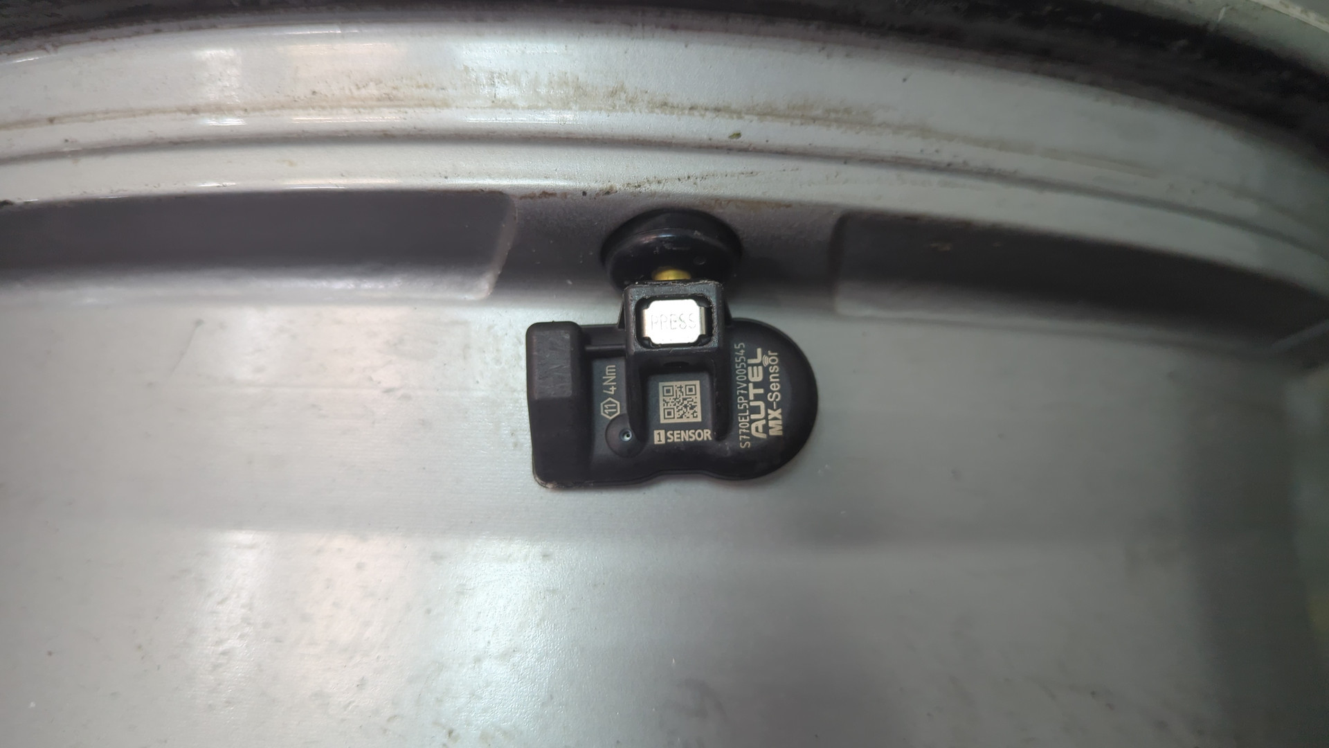 Диск колесный литой легкий сплав