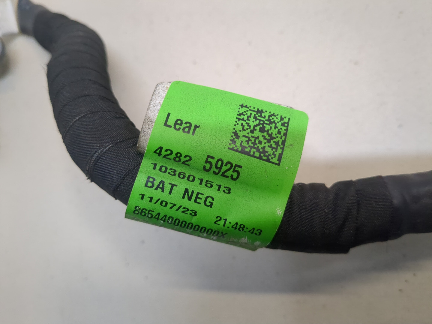 Провод высокого напряжения