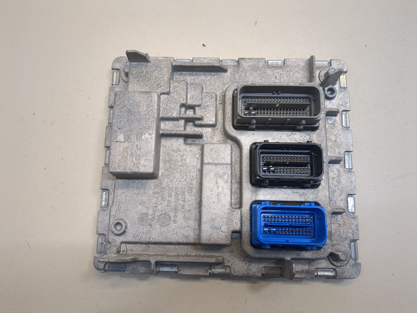 Блок управления двигателем