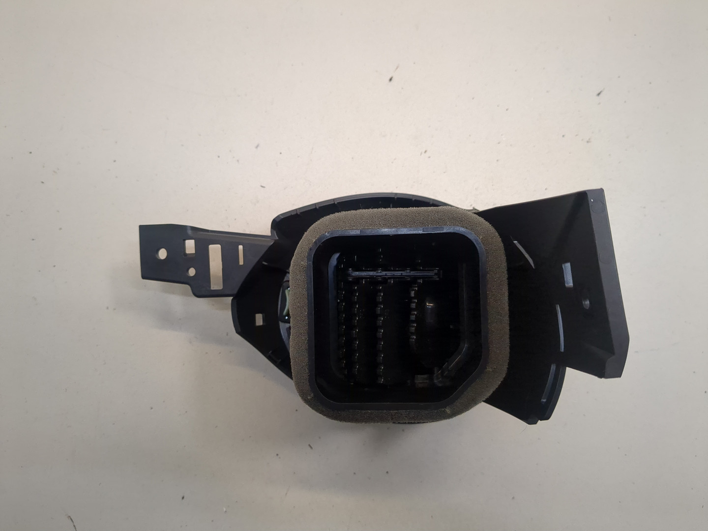 Дефлектор воздушный