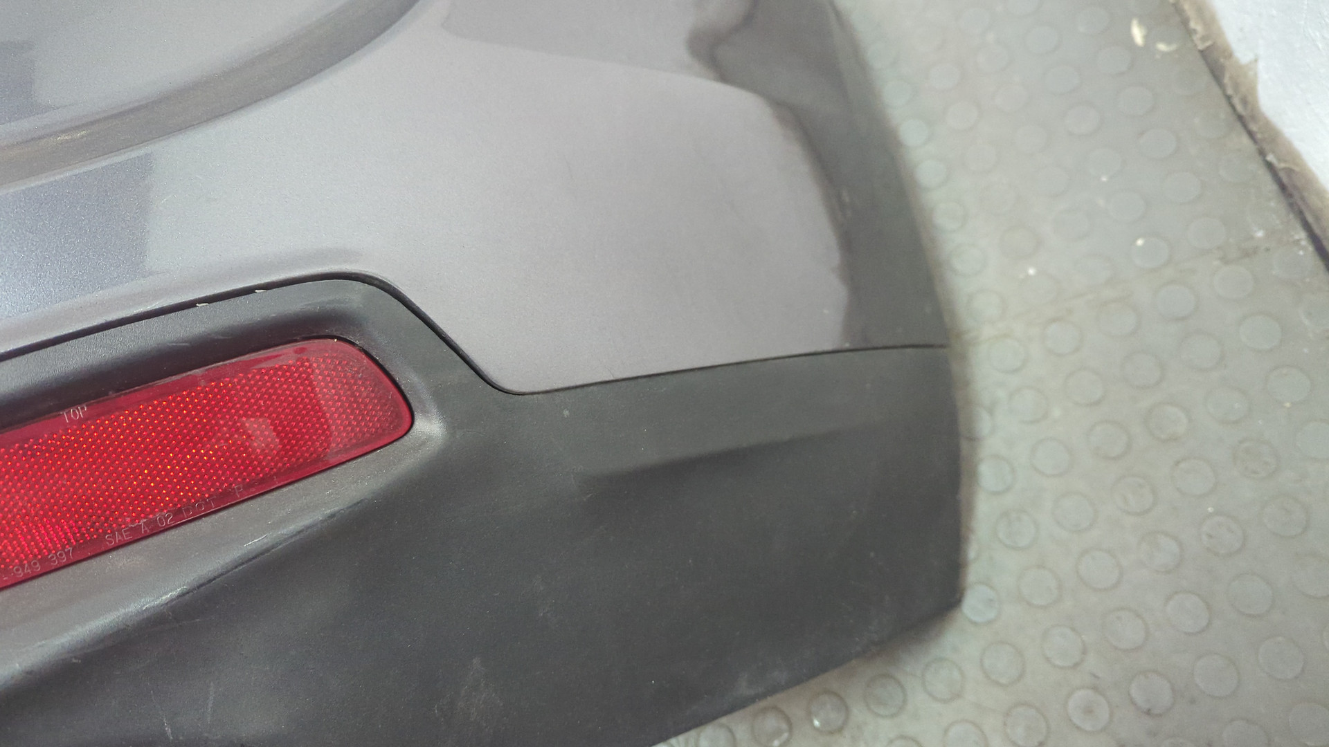 Бампер задний