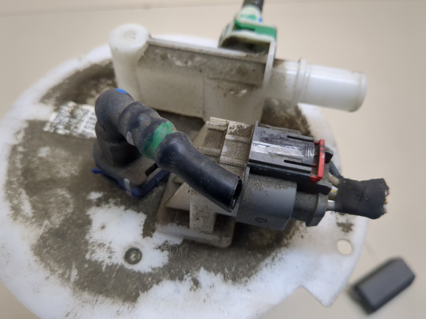 Насос топливный электрический