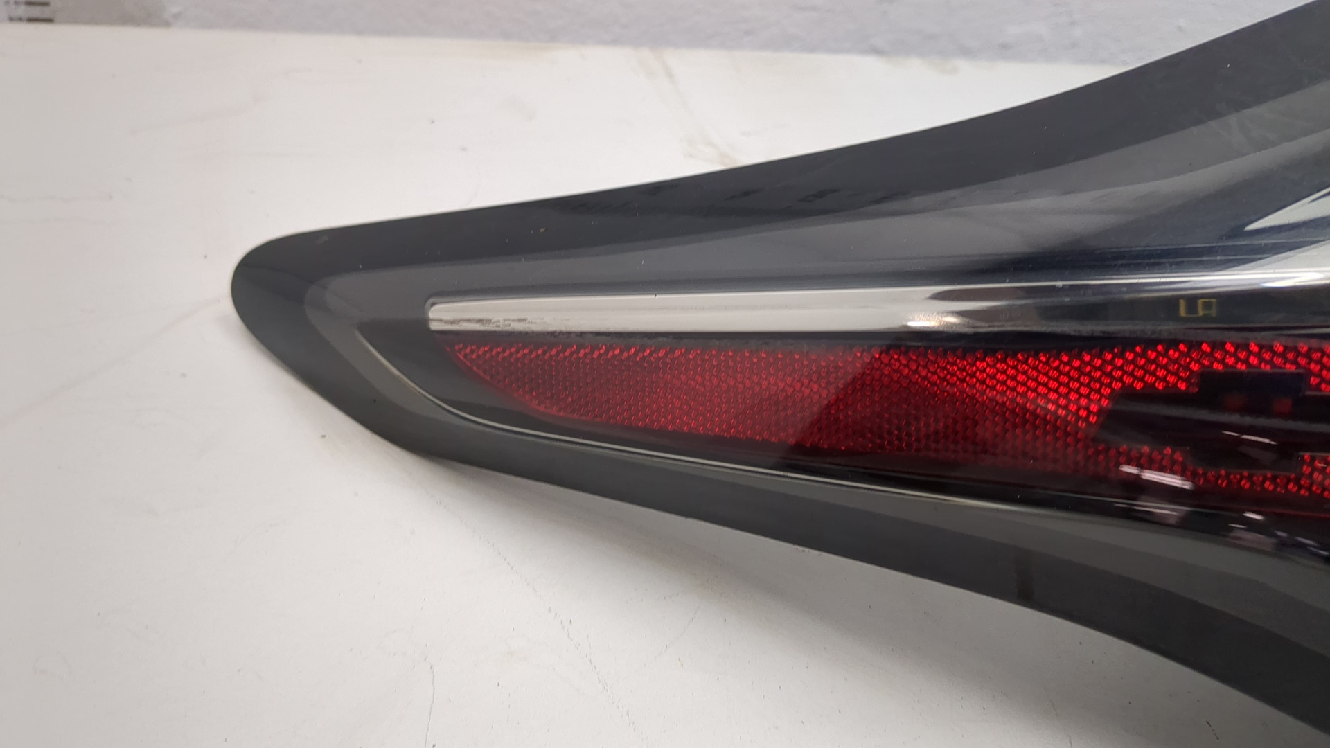 Фонарь задний левый