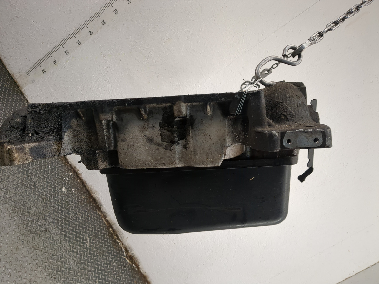 Поддон масляный двигателя (картер)