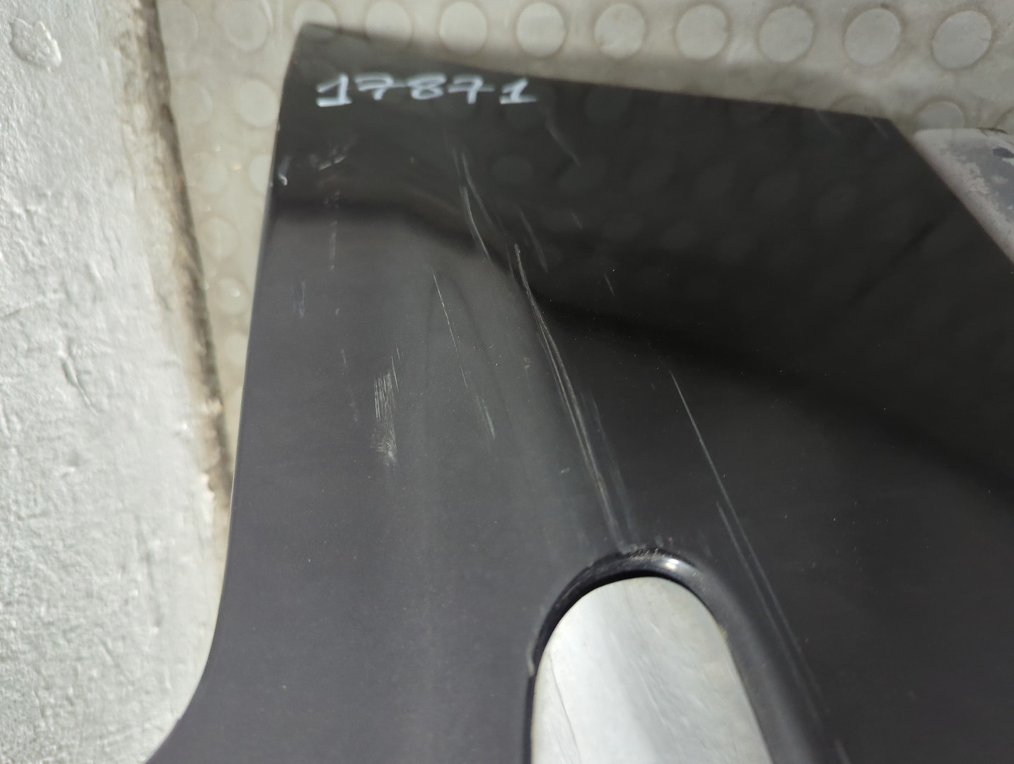 Бампер задний