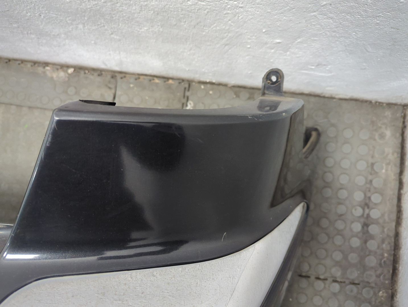 Бампер задний