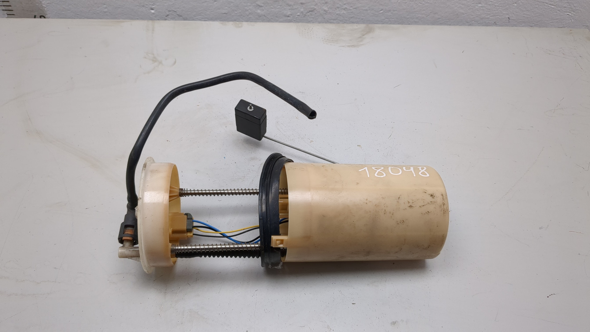 Насос топливный электрический