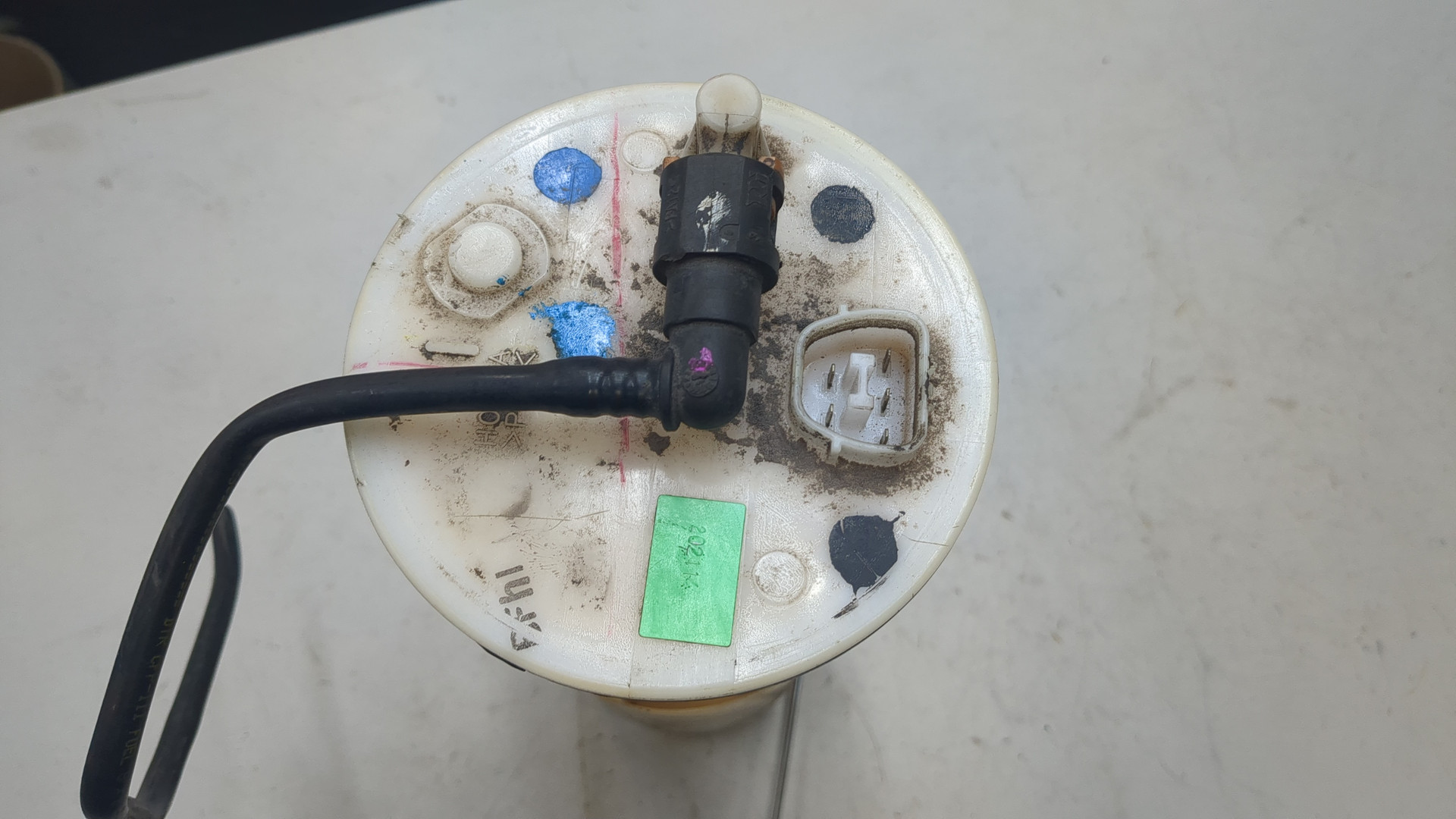 Насос топливный электрический