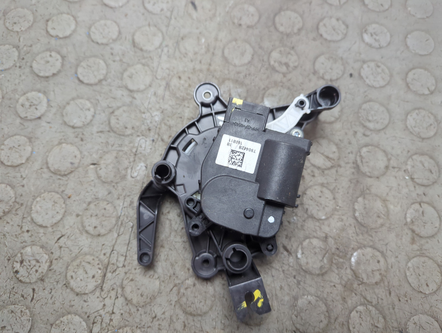 Моторчик заслонки печки