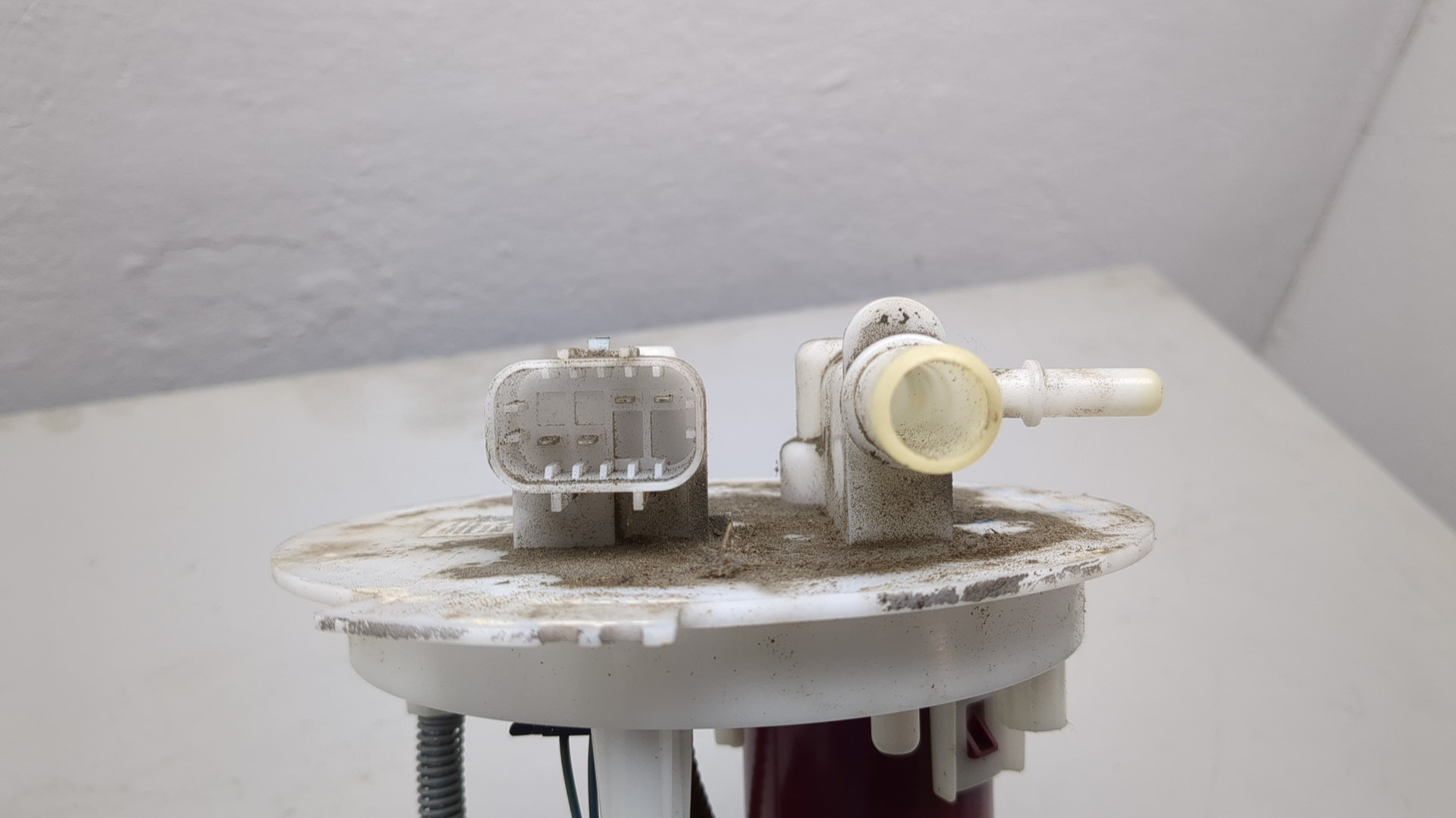 Насос топливный электрический