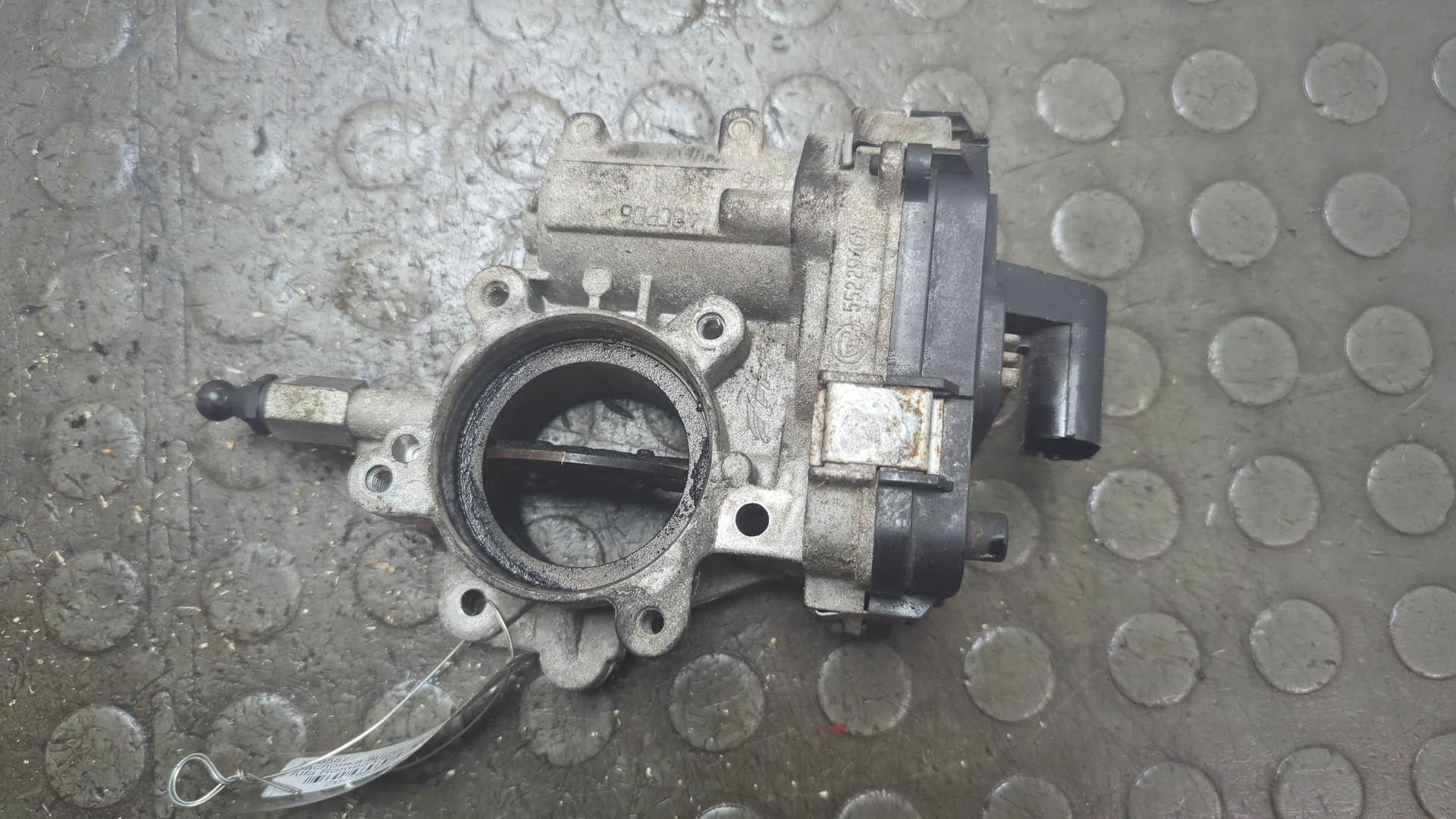 Заслонка дроссельная электрическая