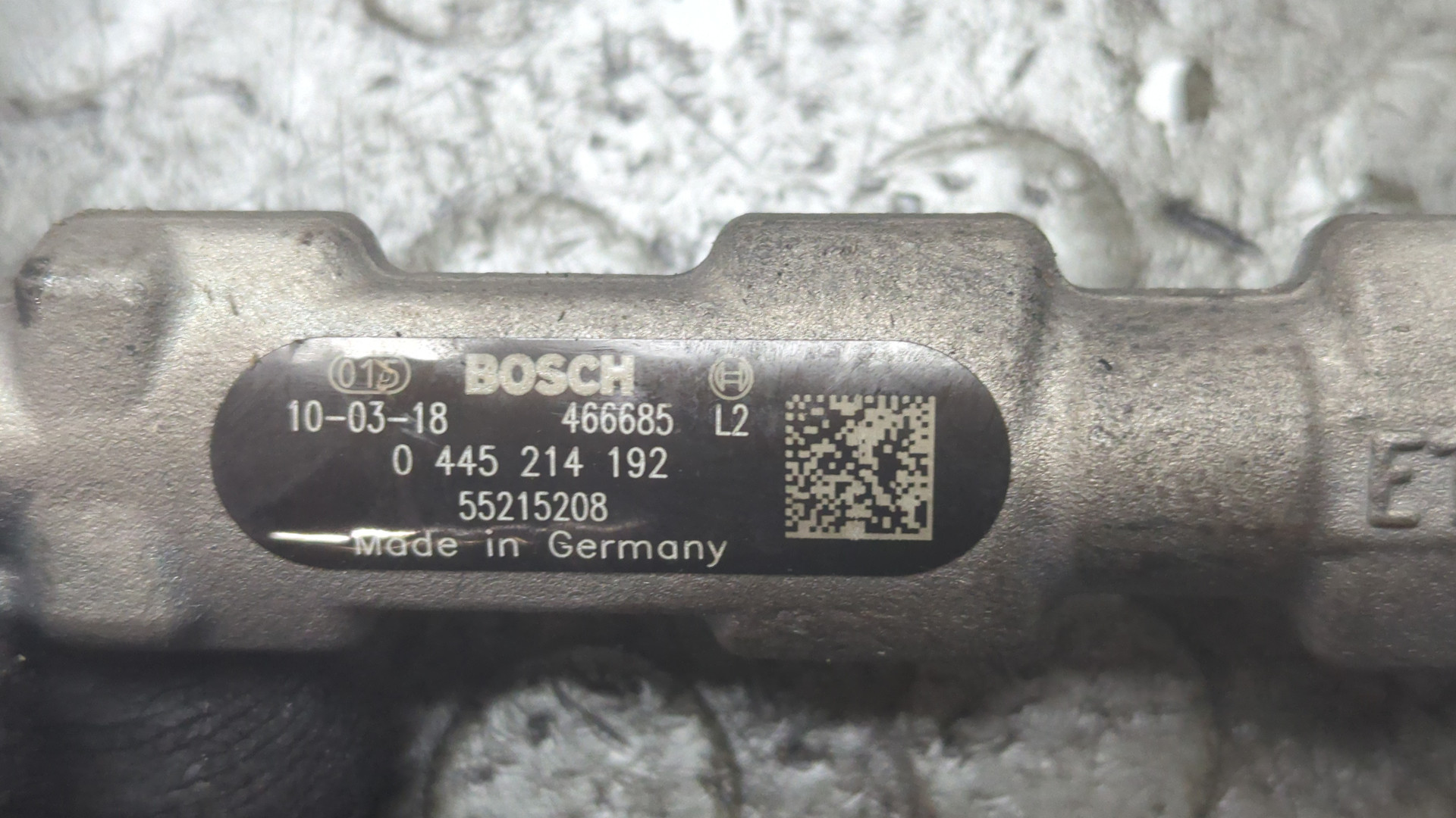 Рейка топливная (рампа)