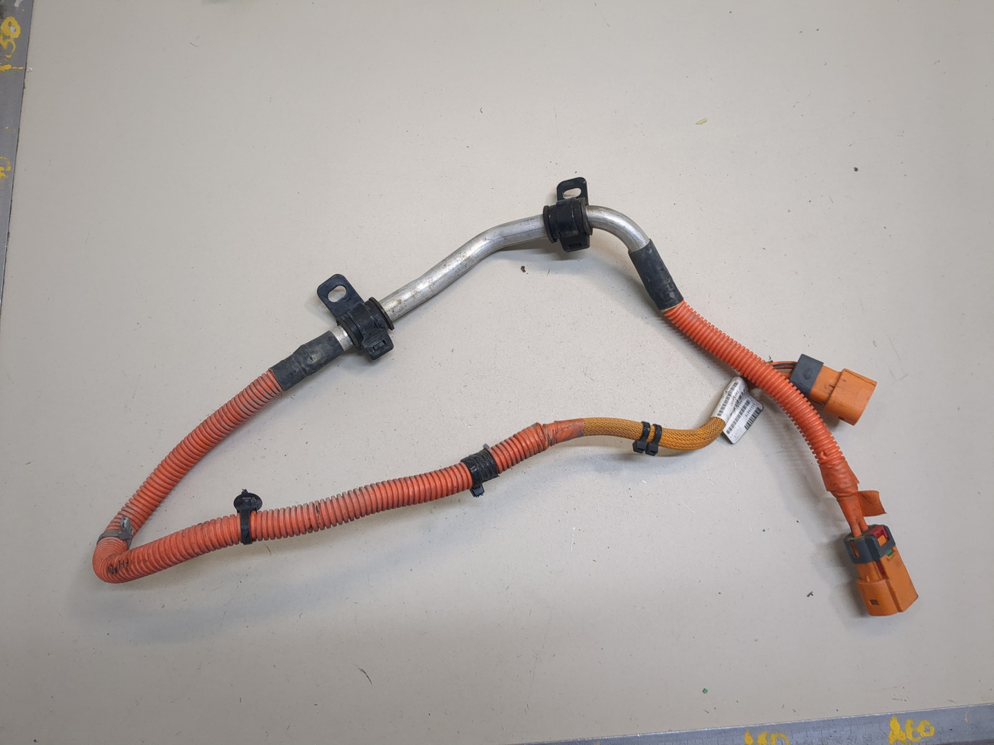 Провод высокого напряжения