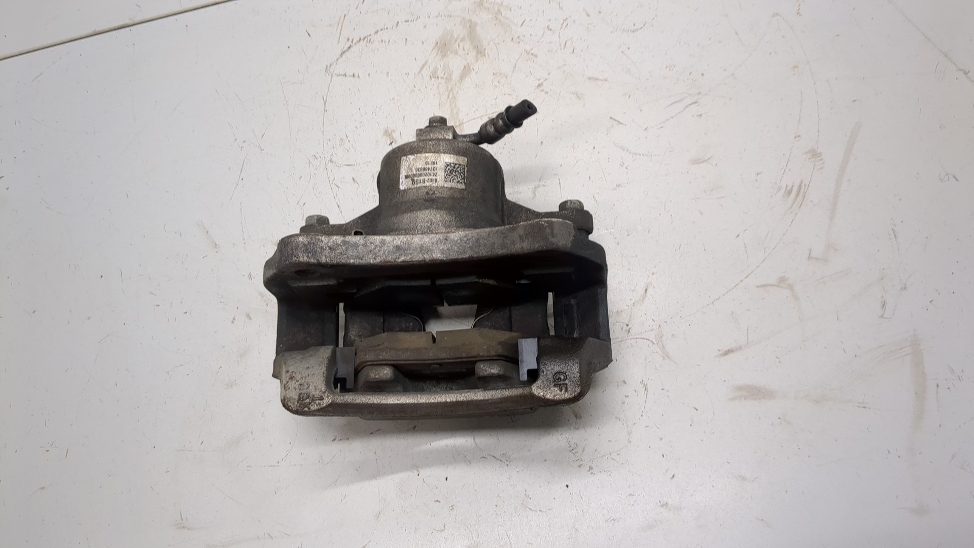 Суппорт передний левый