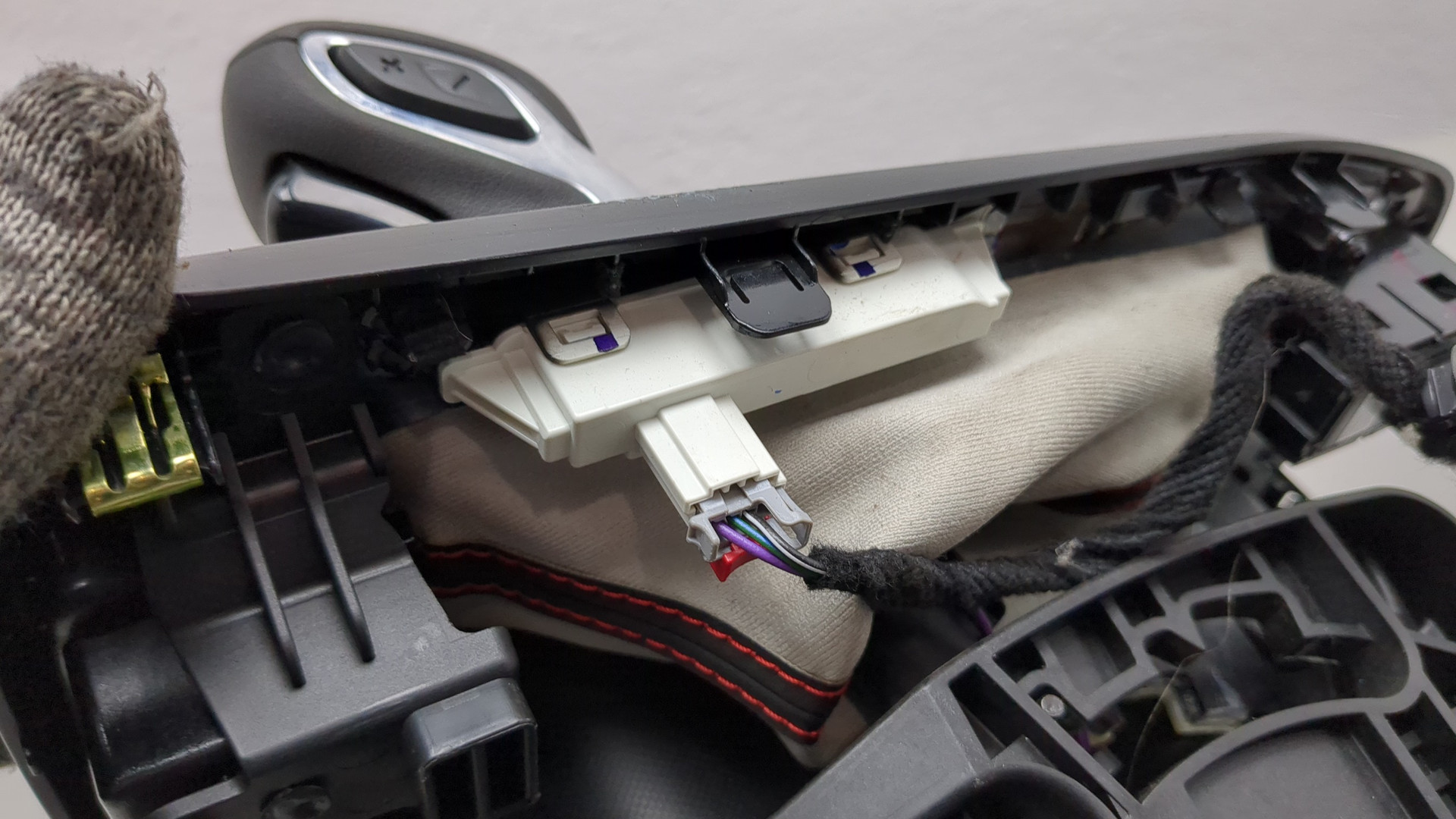 Кулиса МКПП / АКПП