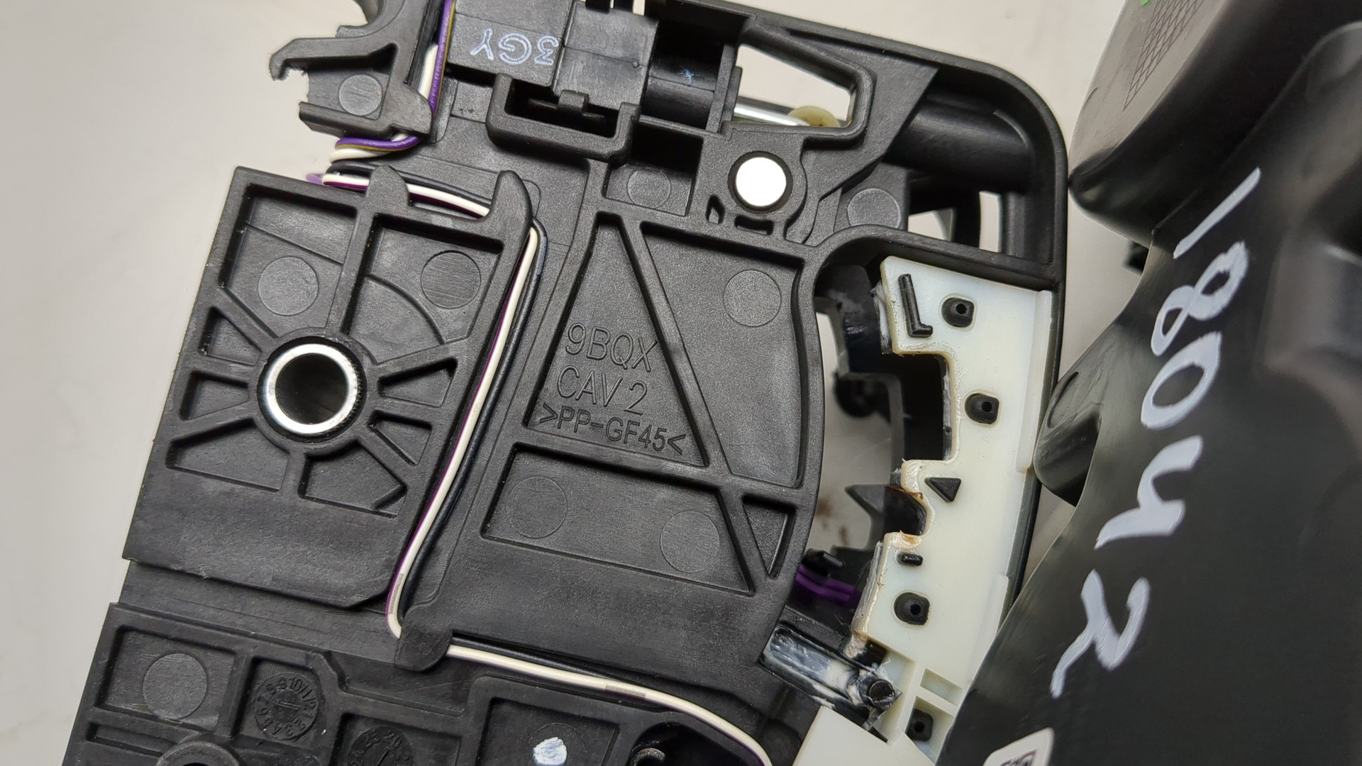 Кулиса МКПП / АКПП