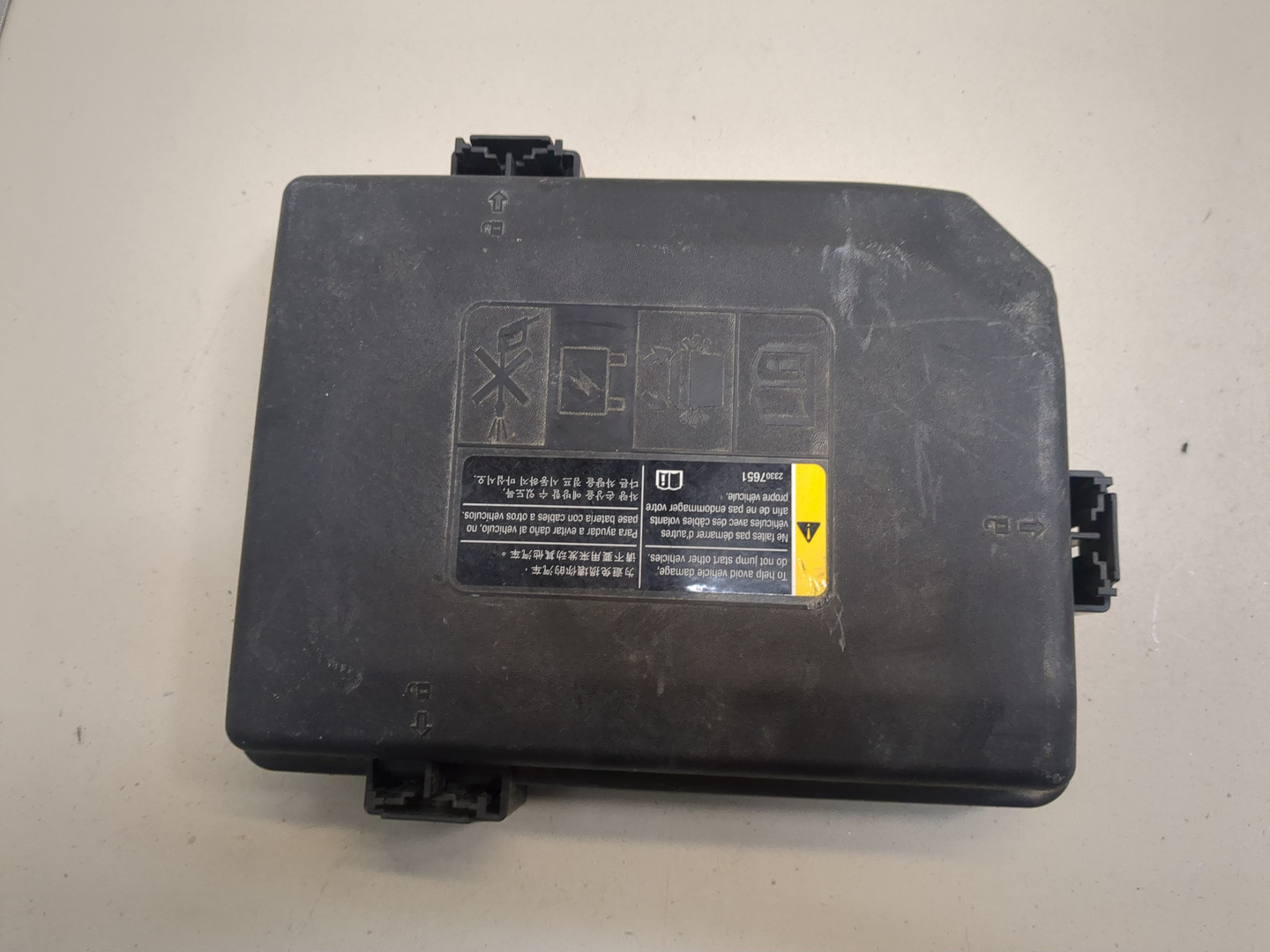 Корпус блока предохранителей