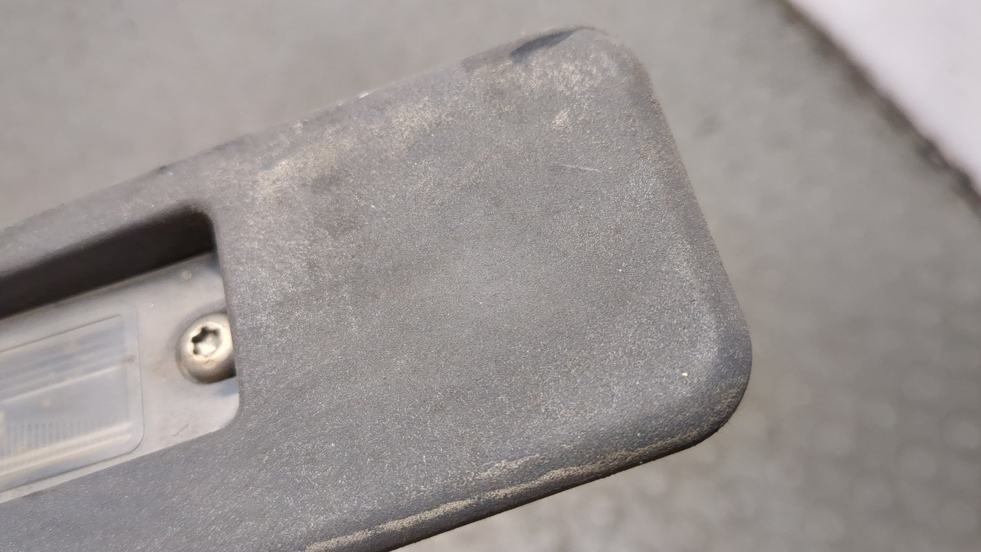 Фонарь подсветки номера