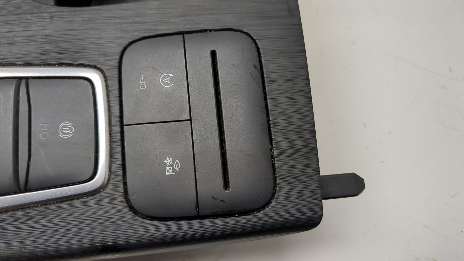 Кулиса МКПП / АКПП