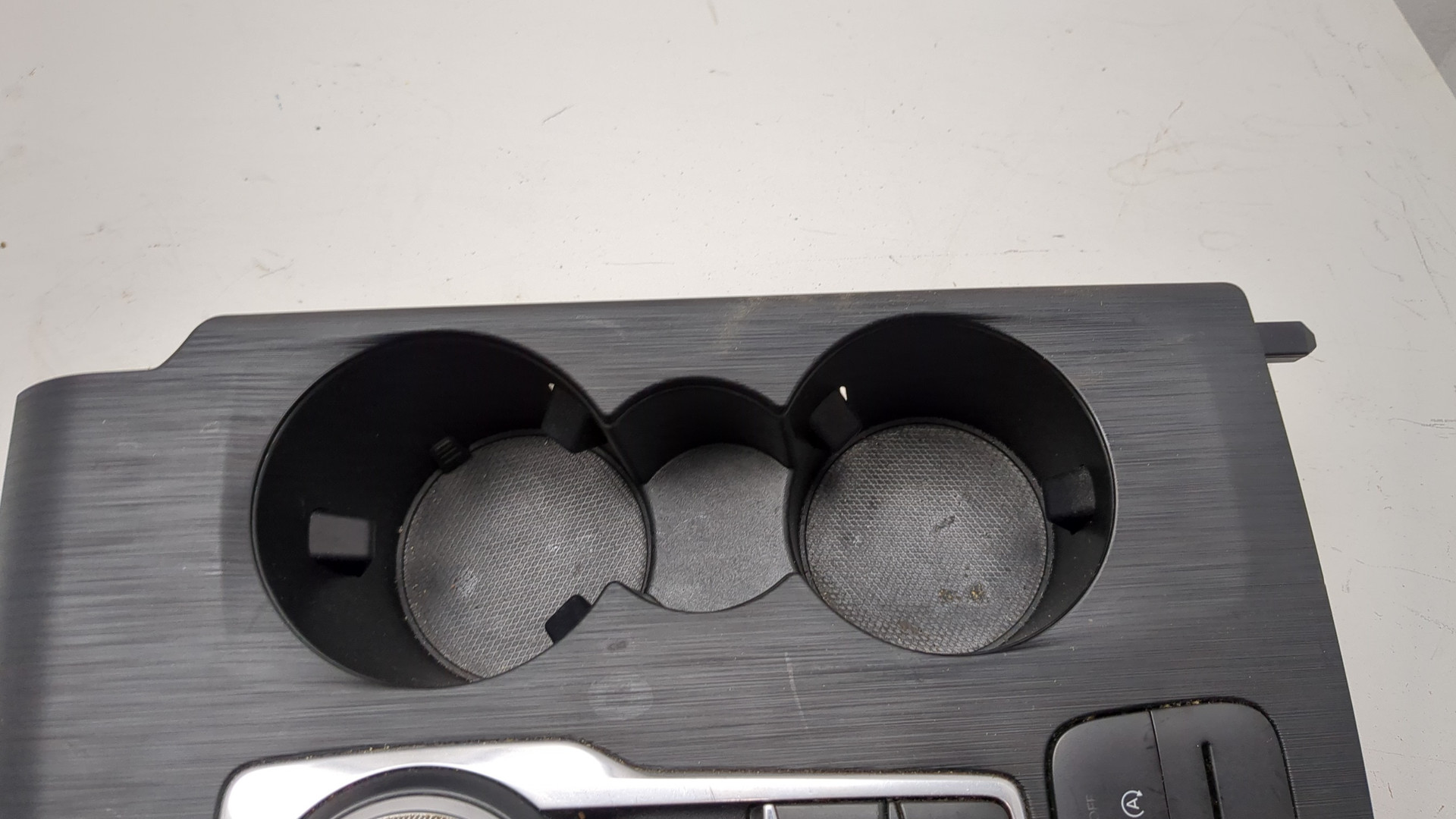 Кулиса МКПП / АКПП