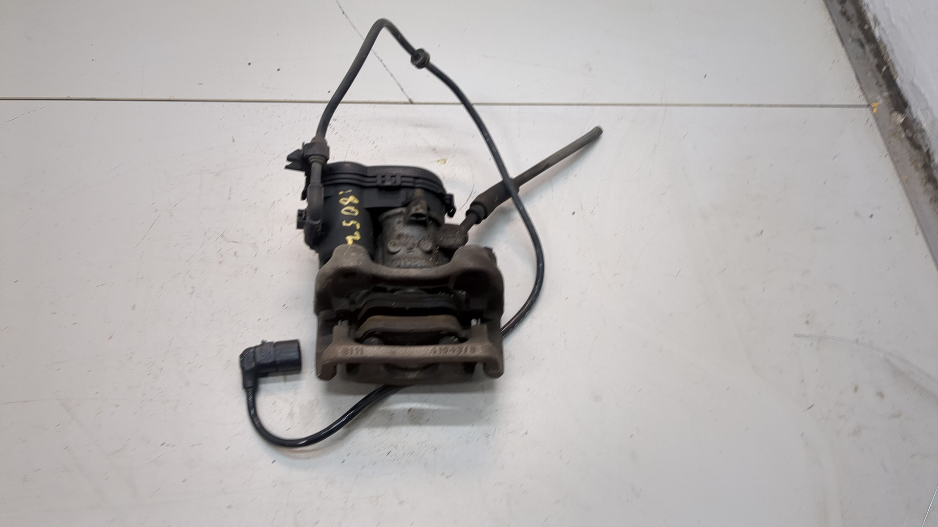 Суппорт задний правый