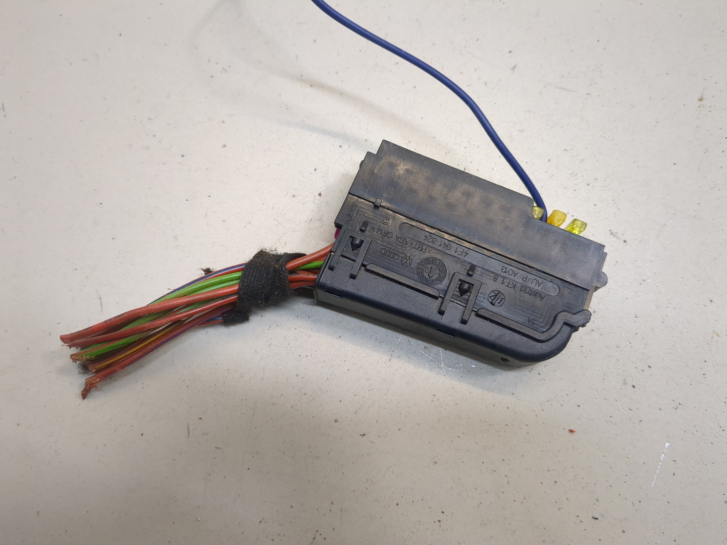 Блок предохранителей