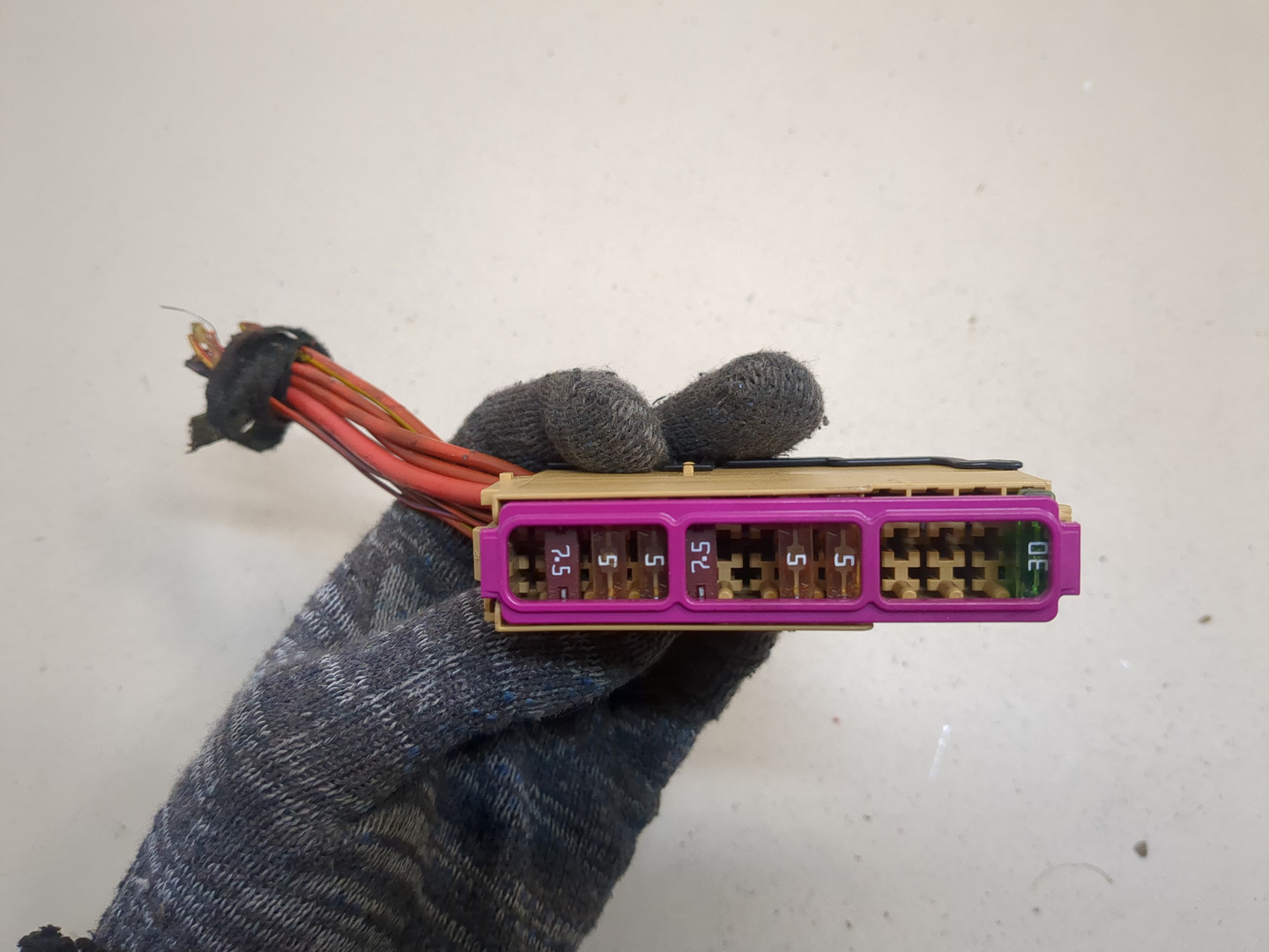 Блок предохранителей