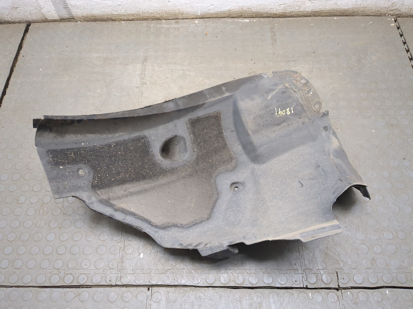 Локер передний левый