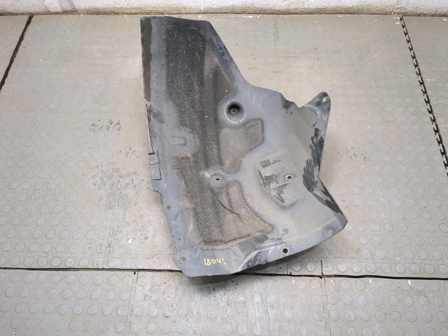 Локер передний левый