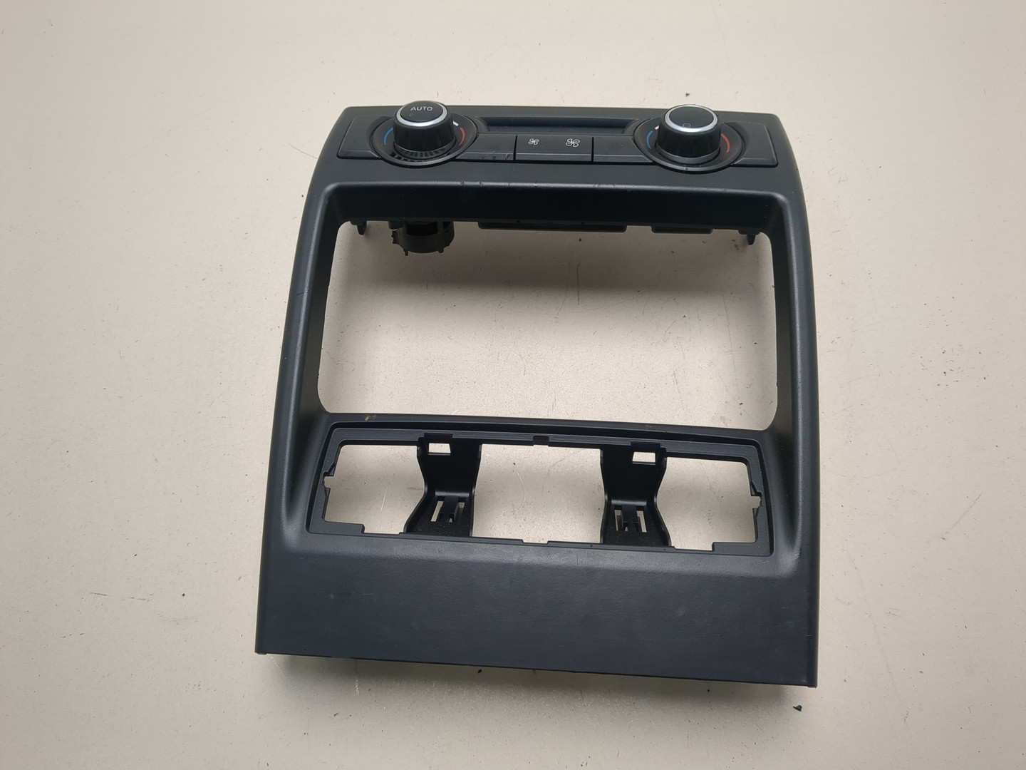 Переключатель отопителя