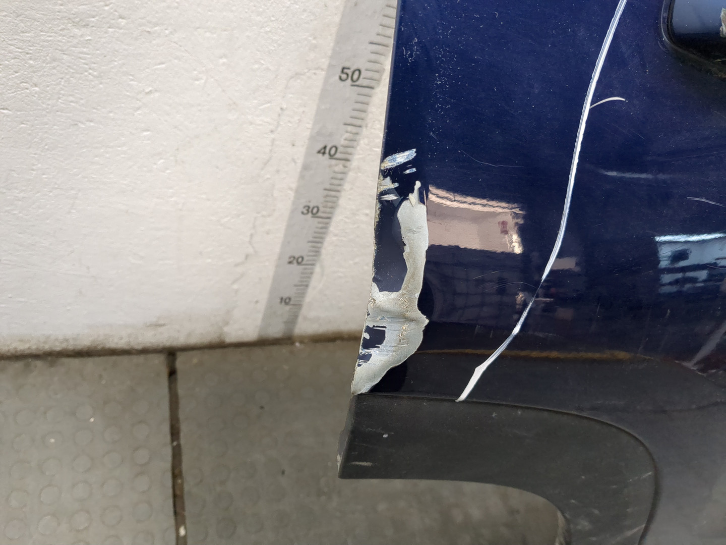 Дверь задняя правая