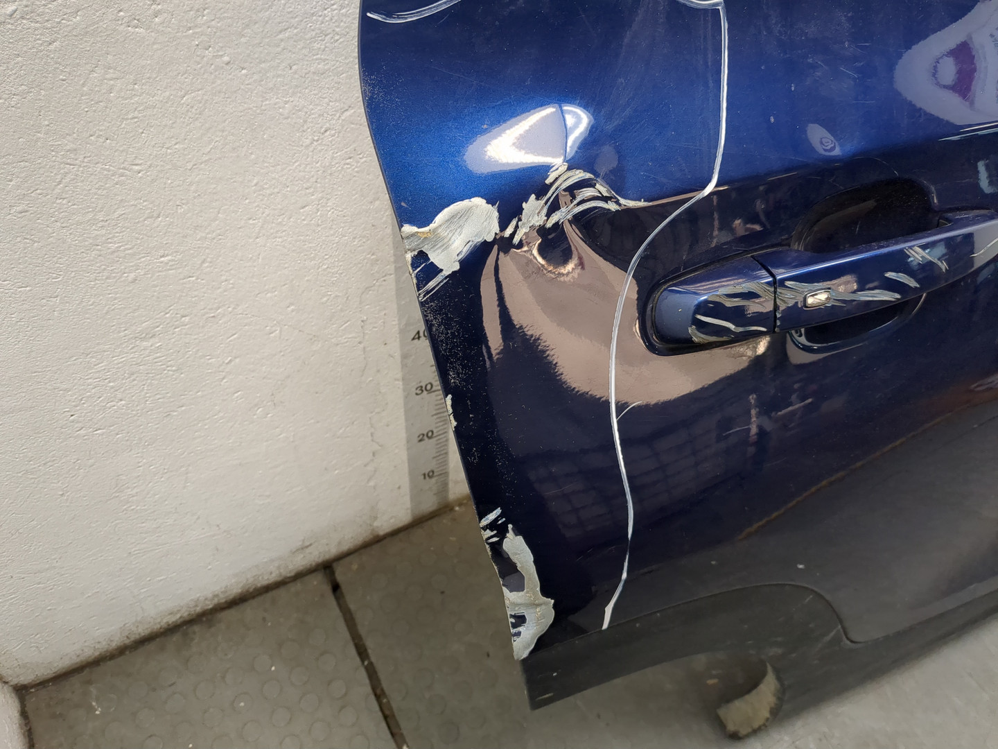 Дверь задняя правая