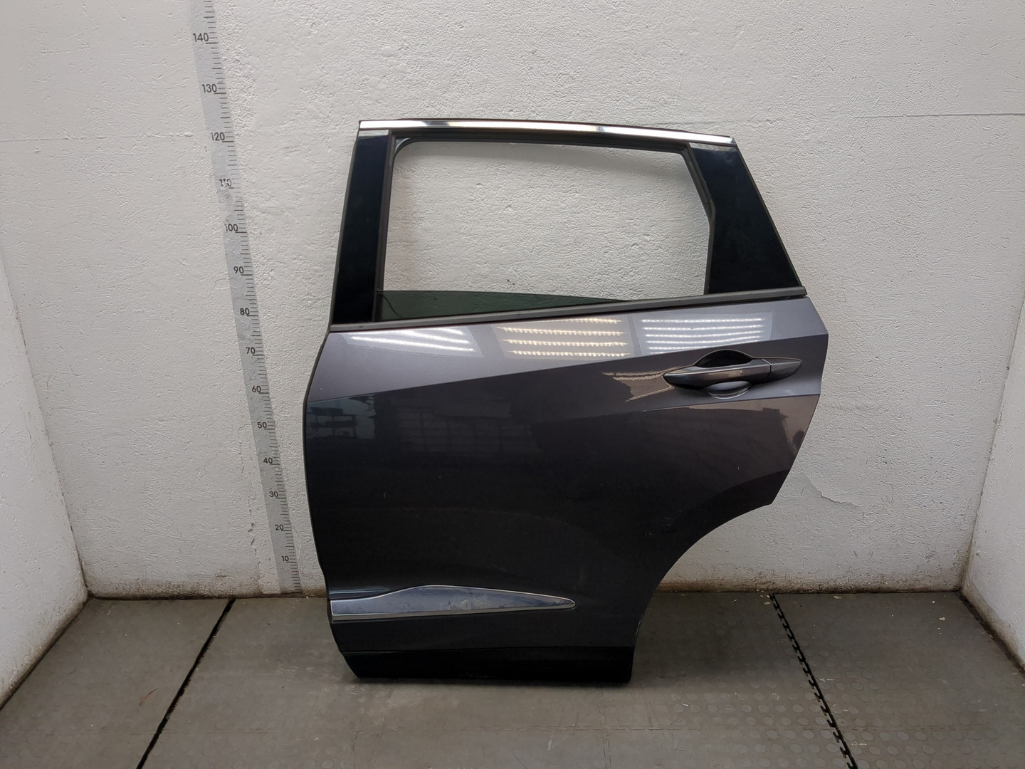 Дверь задняя левая