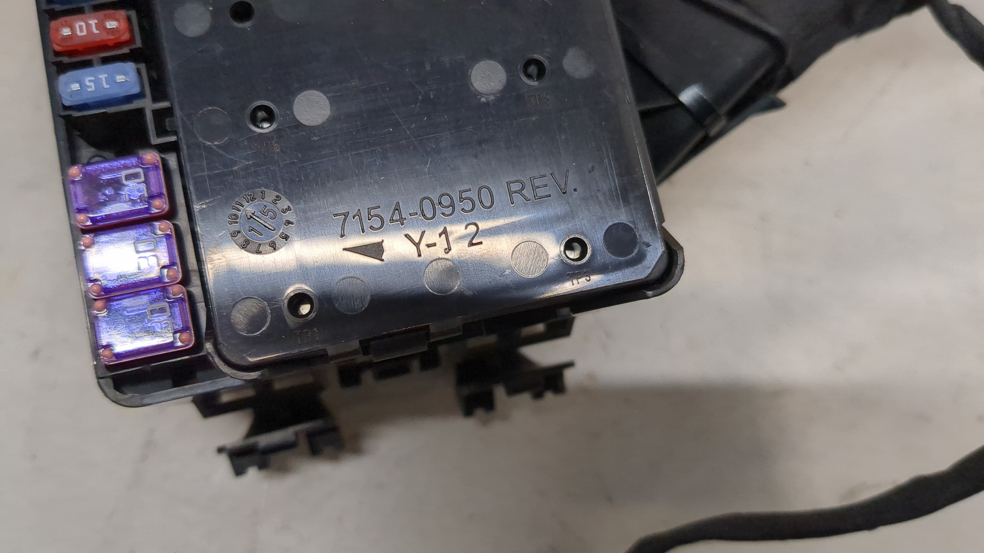 Блок предохранителей