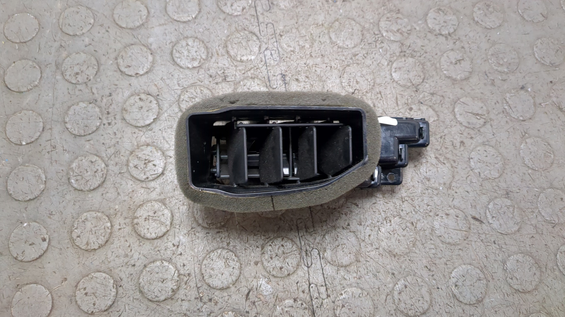 Дефлектор воздушный