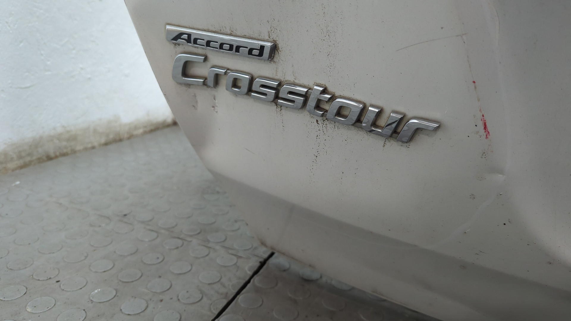 Дверь багажника