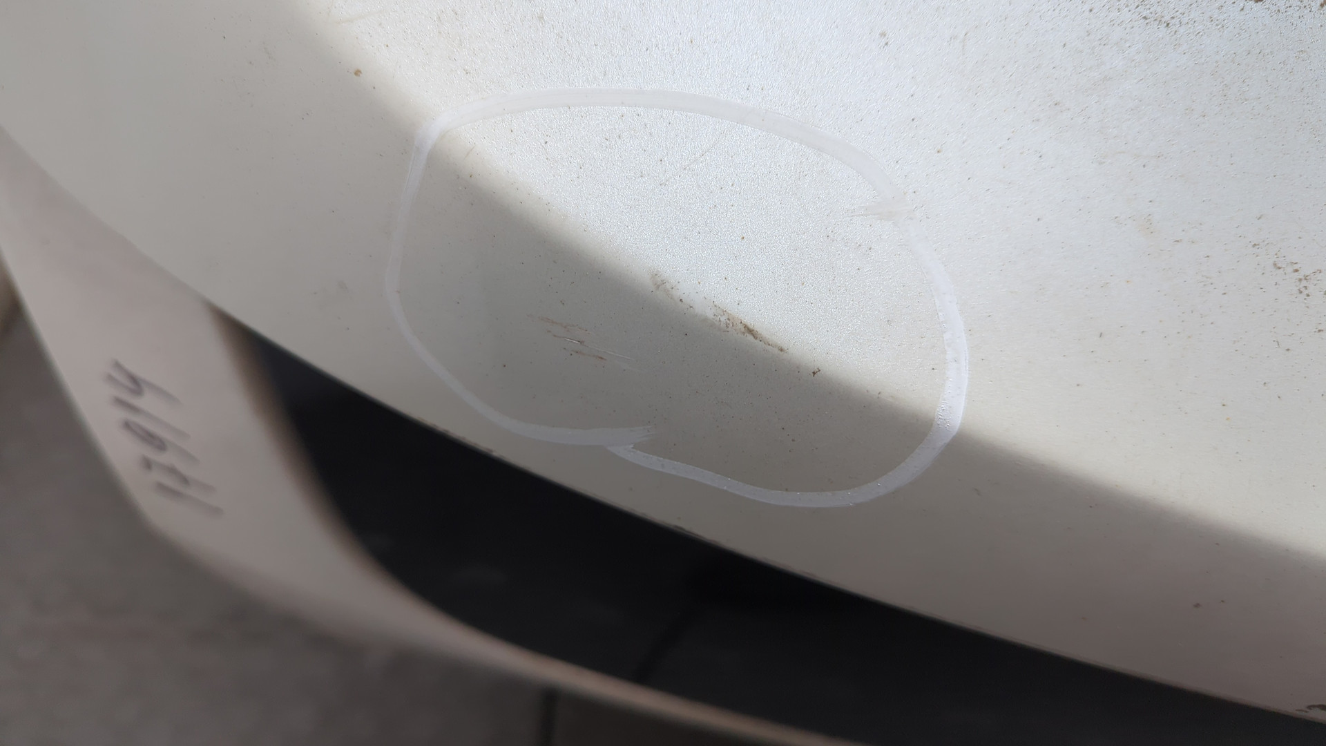 Дверь багажника