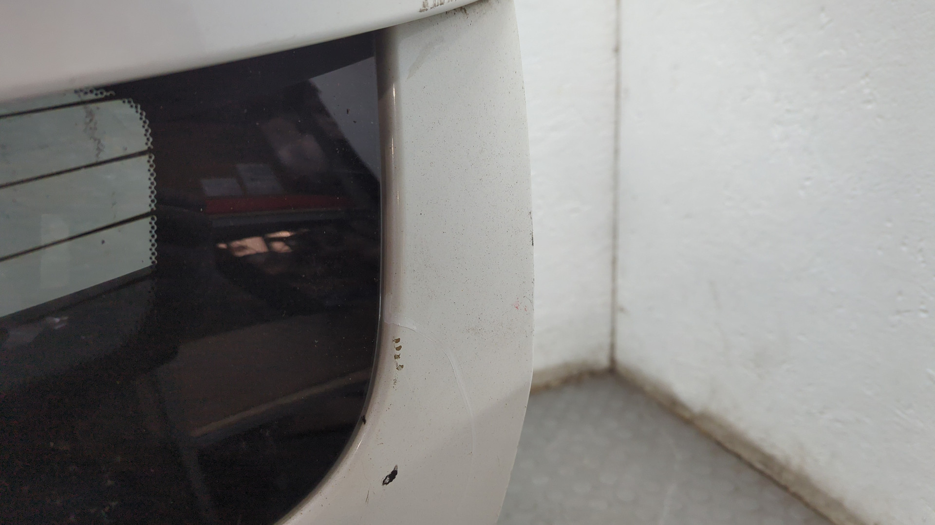 Дверь багажника