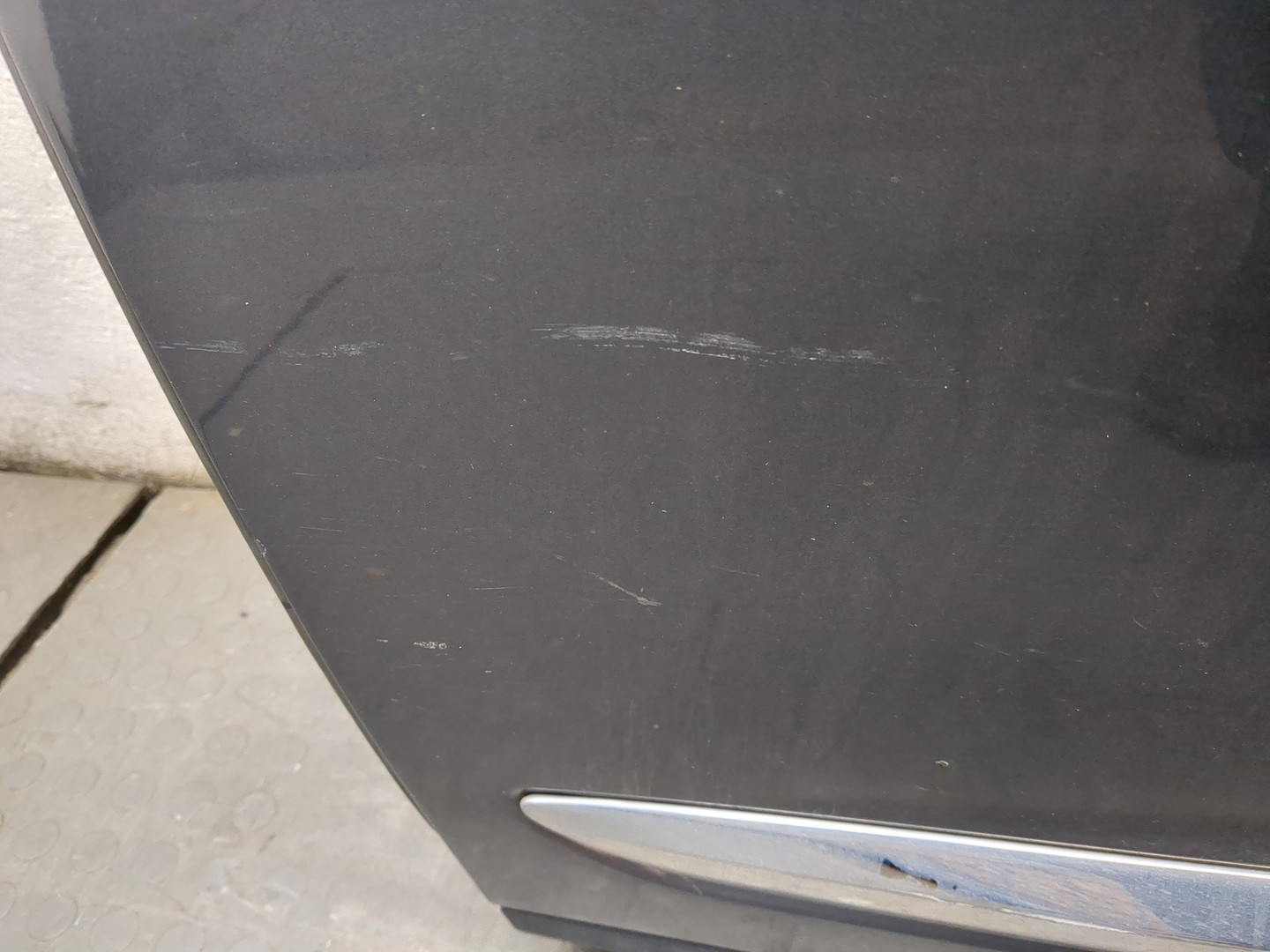 Дверь передняя левая