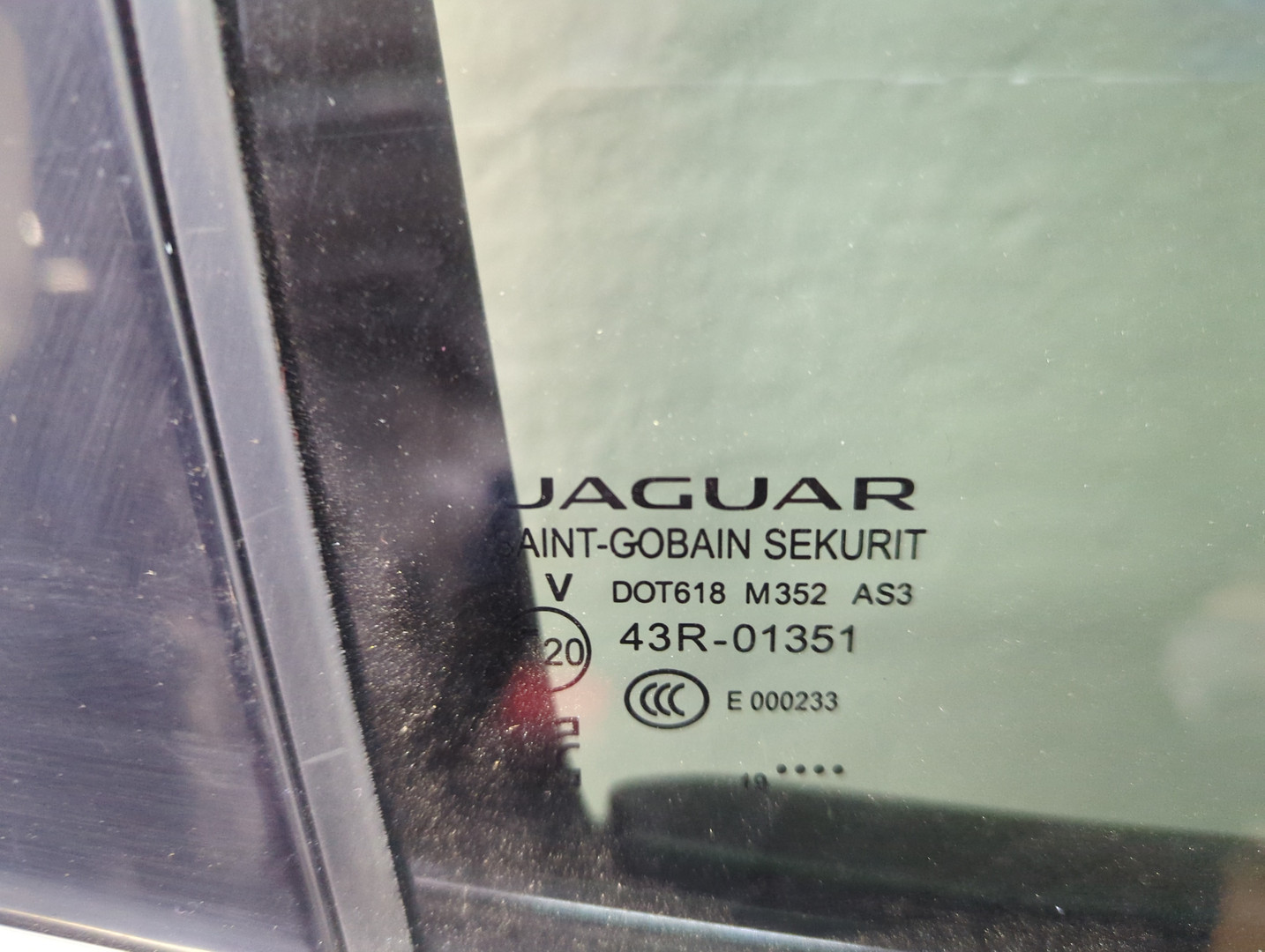 Дверь задняя правая