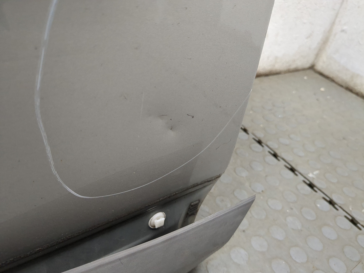 Дверь передняя левая