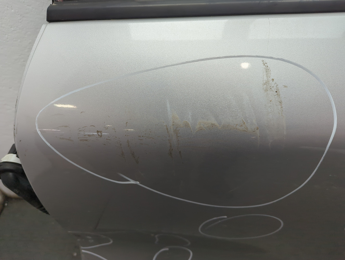 Дверь задняя левая